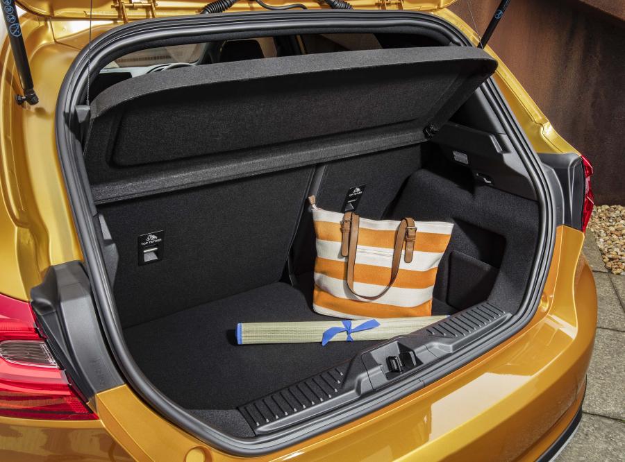 Багажник Ford Fiesta Active 2018 года  (UK) (фото 28 из 40)